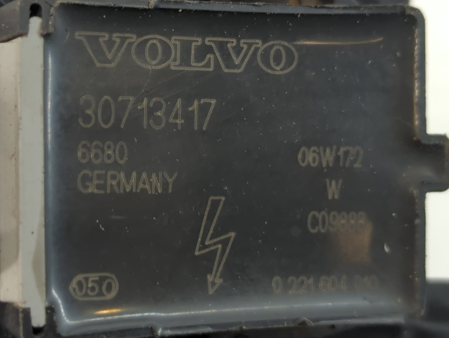 2004-2011 Volvo S40 Ignition Coil Igniter Pack - Oemusedautoparts1.com