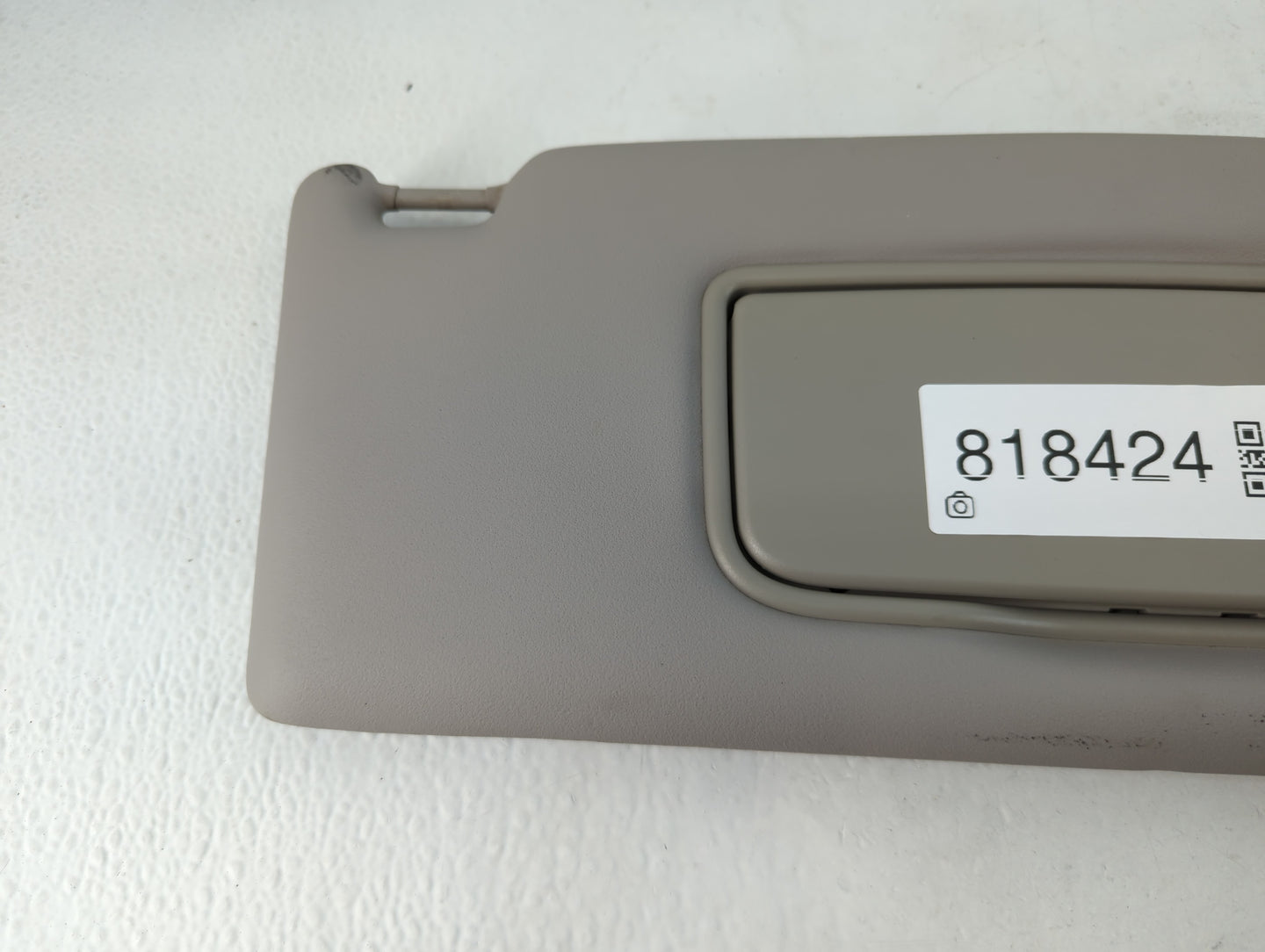 2007-2011 Volvo S40 Sun Visor Shade Replacement Passenger Right Mirror Fits Fits 2007 2008 2009 2010 2011 OEM Used Auto Part