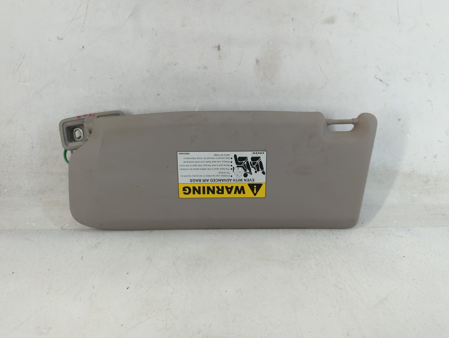 2007-2011 Volvo S40 Sun Visor Shade Replacement Passenger Right Mirror Fits Fits 2007 2008 2009 2010 2011 OEM Used Auto Part
