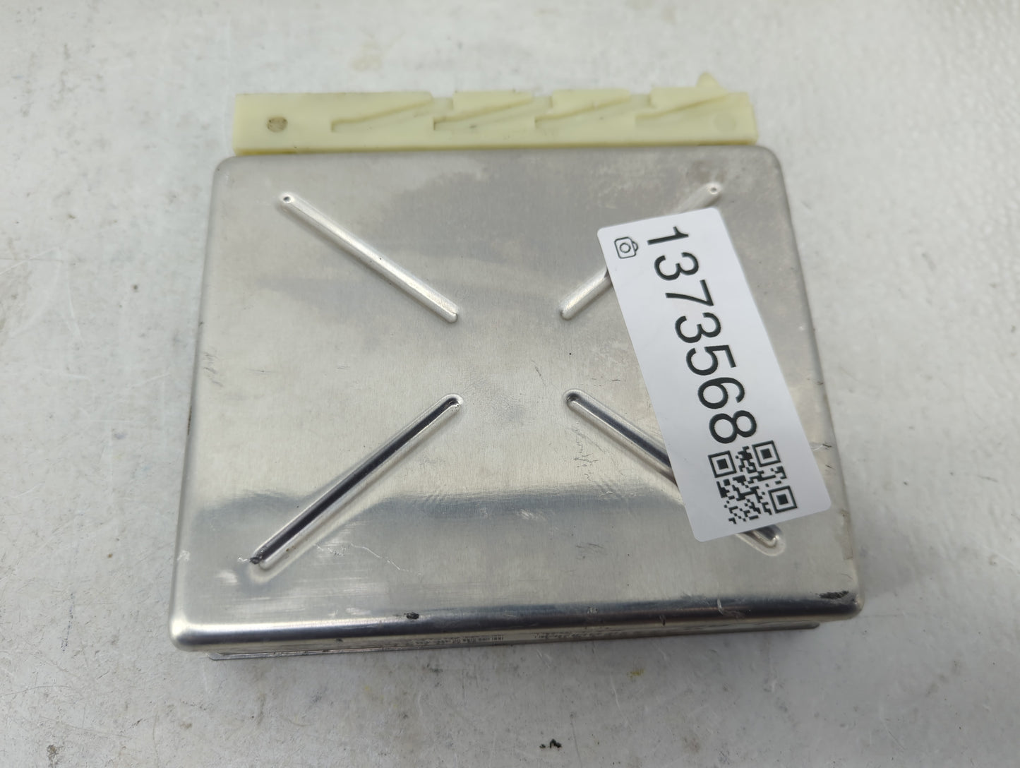2007 Volvo S60 PCM Engine Control Computer ECU ECM PCU OEM P/N:00008863A2 Fits OEM Used Auto Parts - Oemusedautoparts1.com
