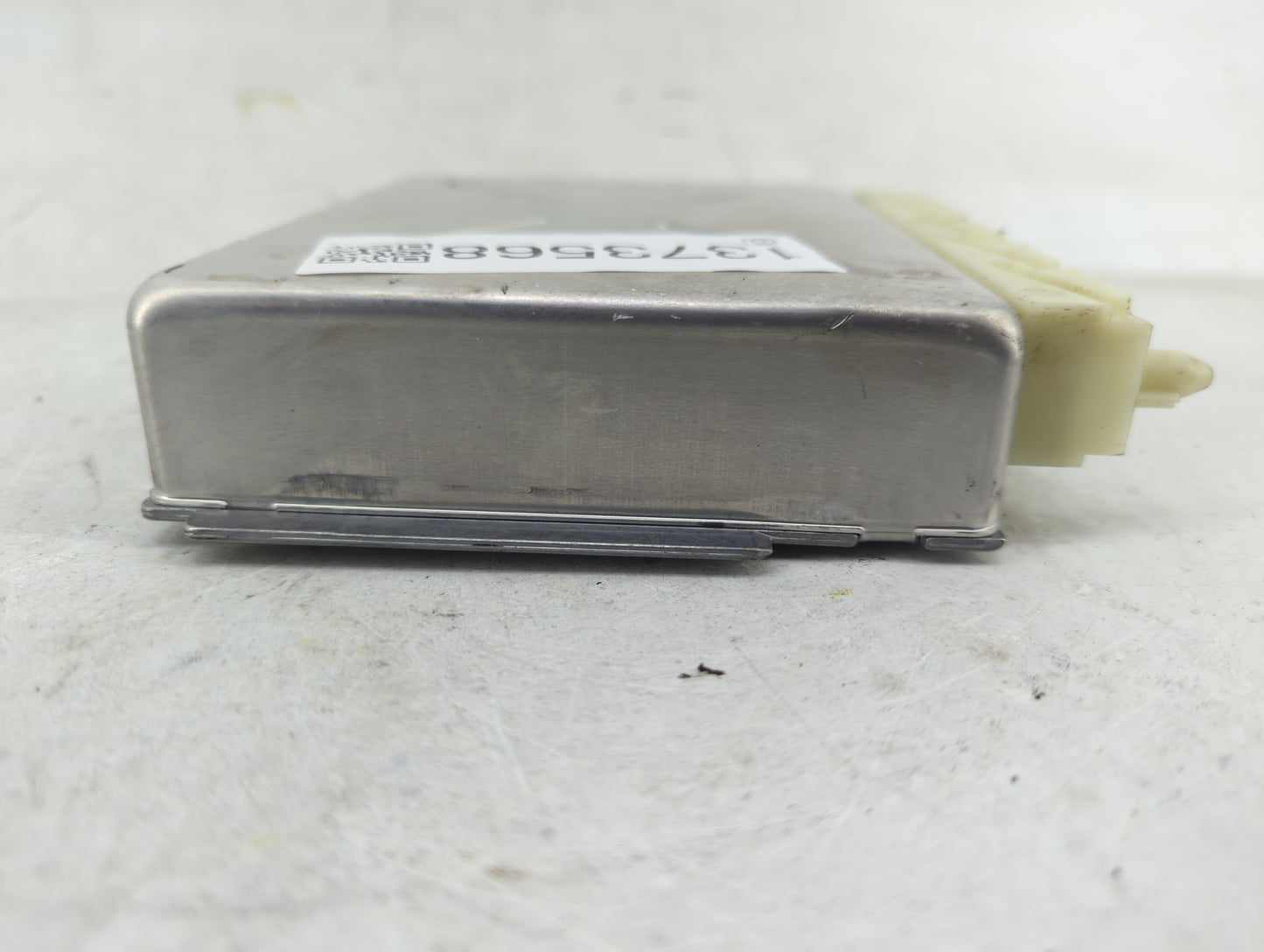 2007 Volvo S60 PCM Engine Control Computer ECU ECM PCU OEM P/N:00008863A2 Fits OEM Used Auto Parts - Oemusedautoparts1.com