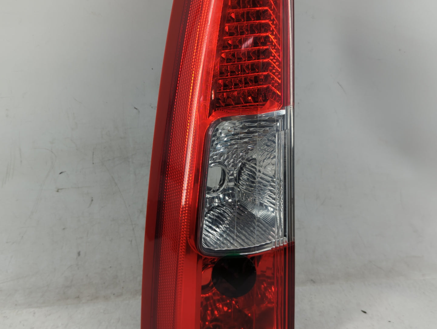 2007 Volvo S70 Tail Light Assembly Driver Left OEM P/N:160985 Fits Fits 2005 2006 OEM Used Auto Parts - Oemusedautoparts1.co