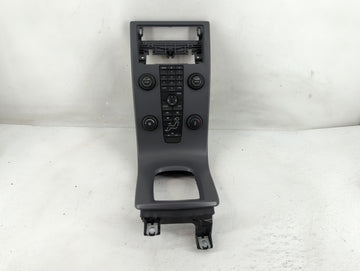 2007 Volvo V40 Radio AM FM Cd Player Receiver Replacement Fits Fits 2004 2005 2006 2008 2009 2010 2011 OEM Used Auto Parts -