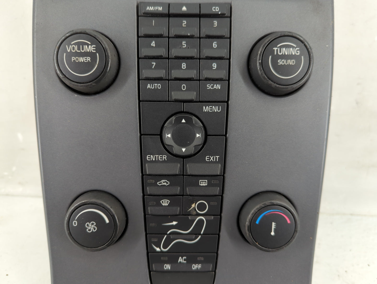 2007 Volvo V40 Radio AM FM Cd Player Receiver Replacement Fits Fits 2004 2005 2006 2008 2009 2010 2011 OEM Used Auto Parts -