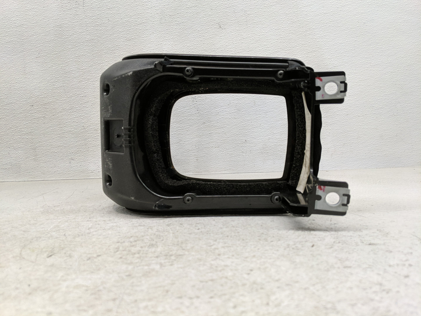 Volvo V40 Radio Control Panel - Oemusedautoparts1.com