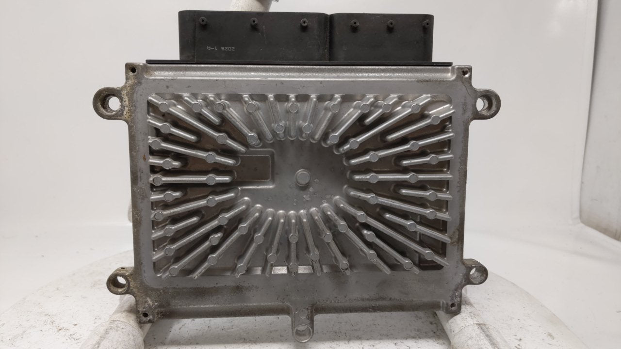 2007 Volvo V40 PCM Engine Control Computer ECU ECM PCU OEM P/N:279700-9300 Fits Fits 2006 2008 2009 2010 2011 2012 2013 OEM 