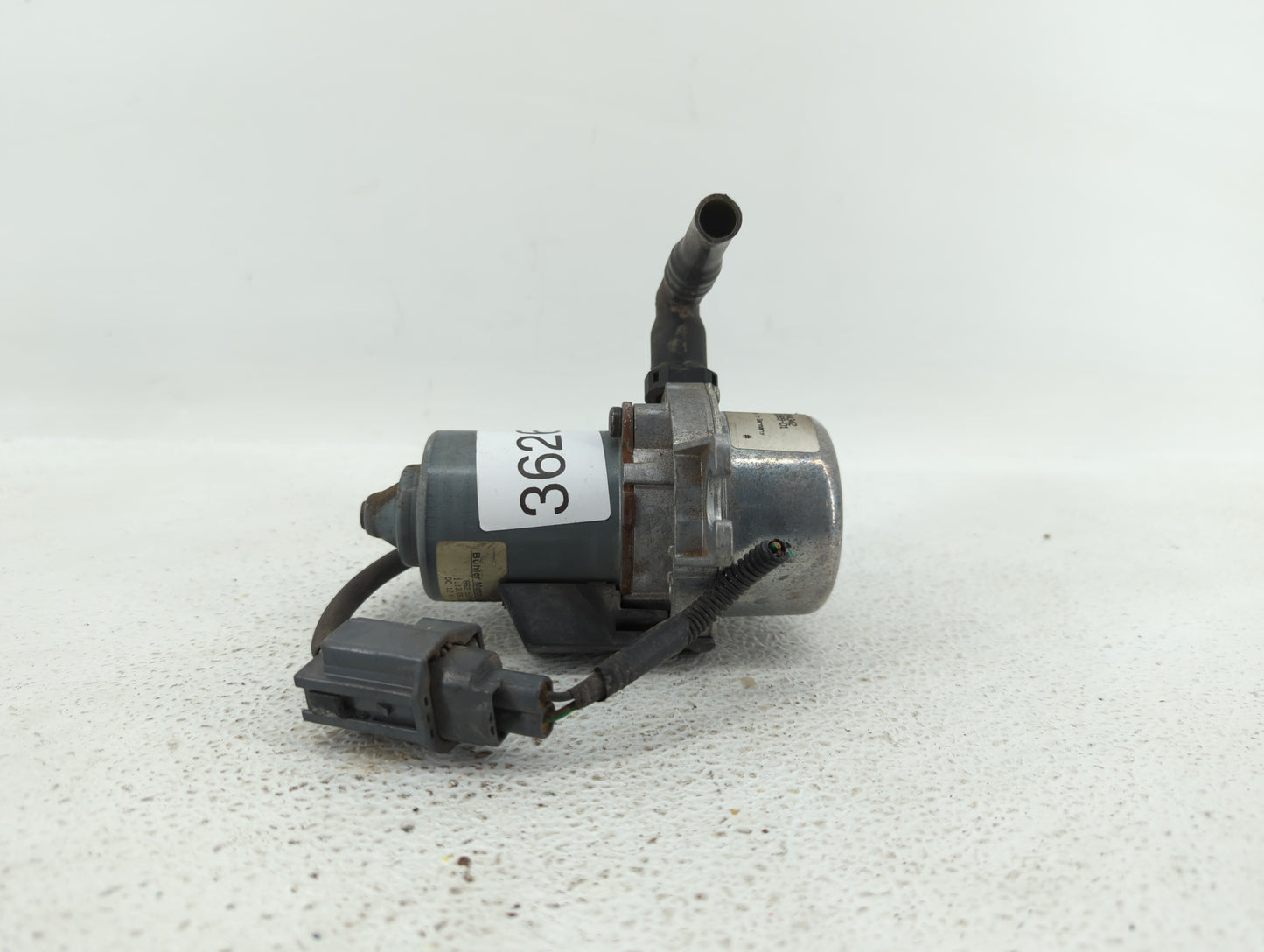 2007 Volvo V40 ABS Pump Control Module Replacement P/N:08684342 Fits OEM Used Auto Parts - Oemusedautoparts1.com