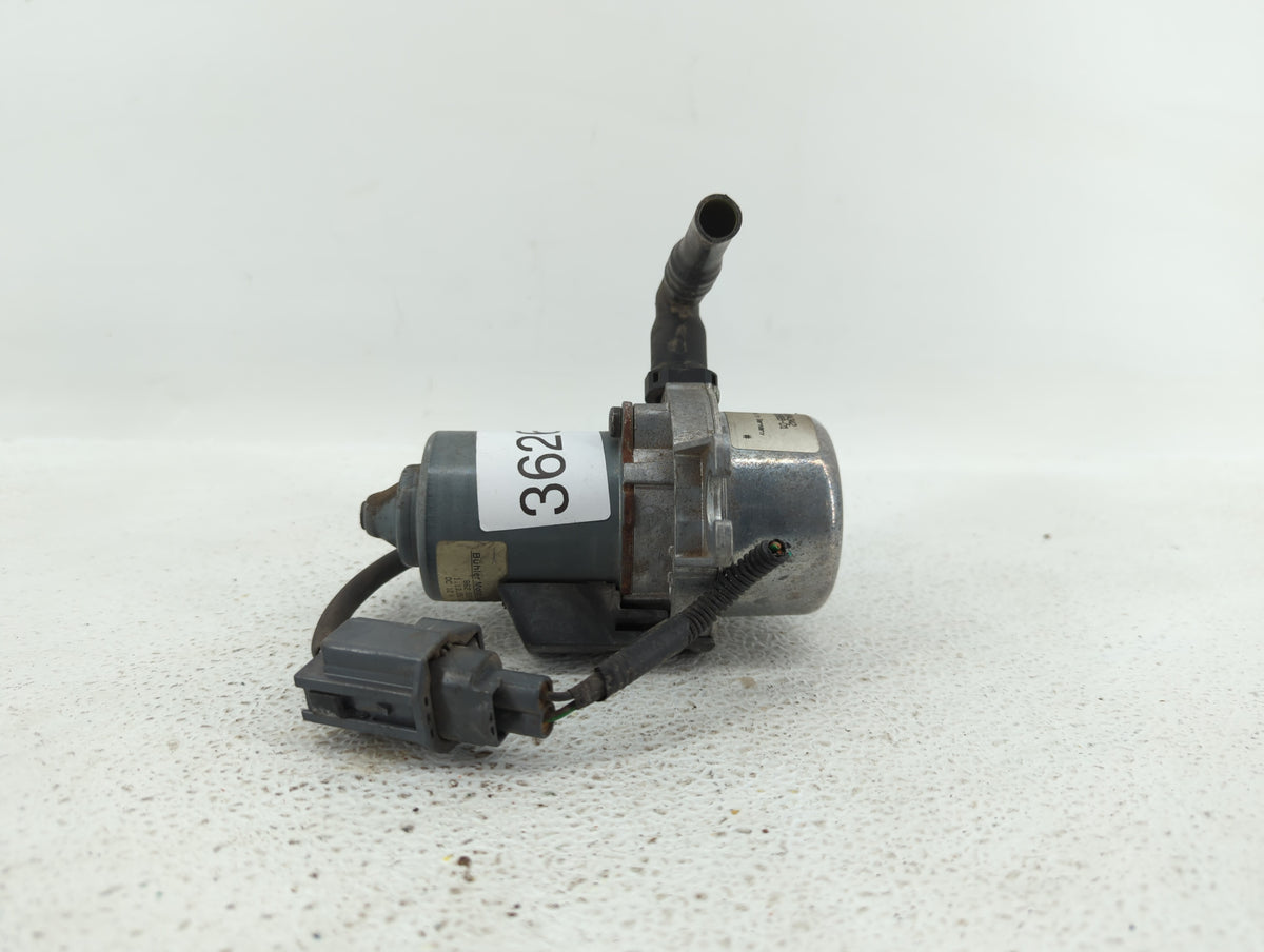 2007 Volvo V40 Anti-Lock Brake ABS Pump Module Actuator OEM P/N:08684342 Fits OEM Used Auto Parts - Oemusedautoparts1.com