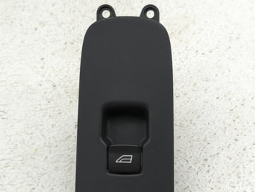 Volvo V40 Passenger Right Power Window Switch 30774162