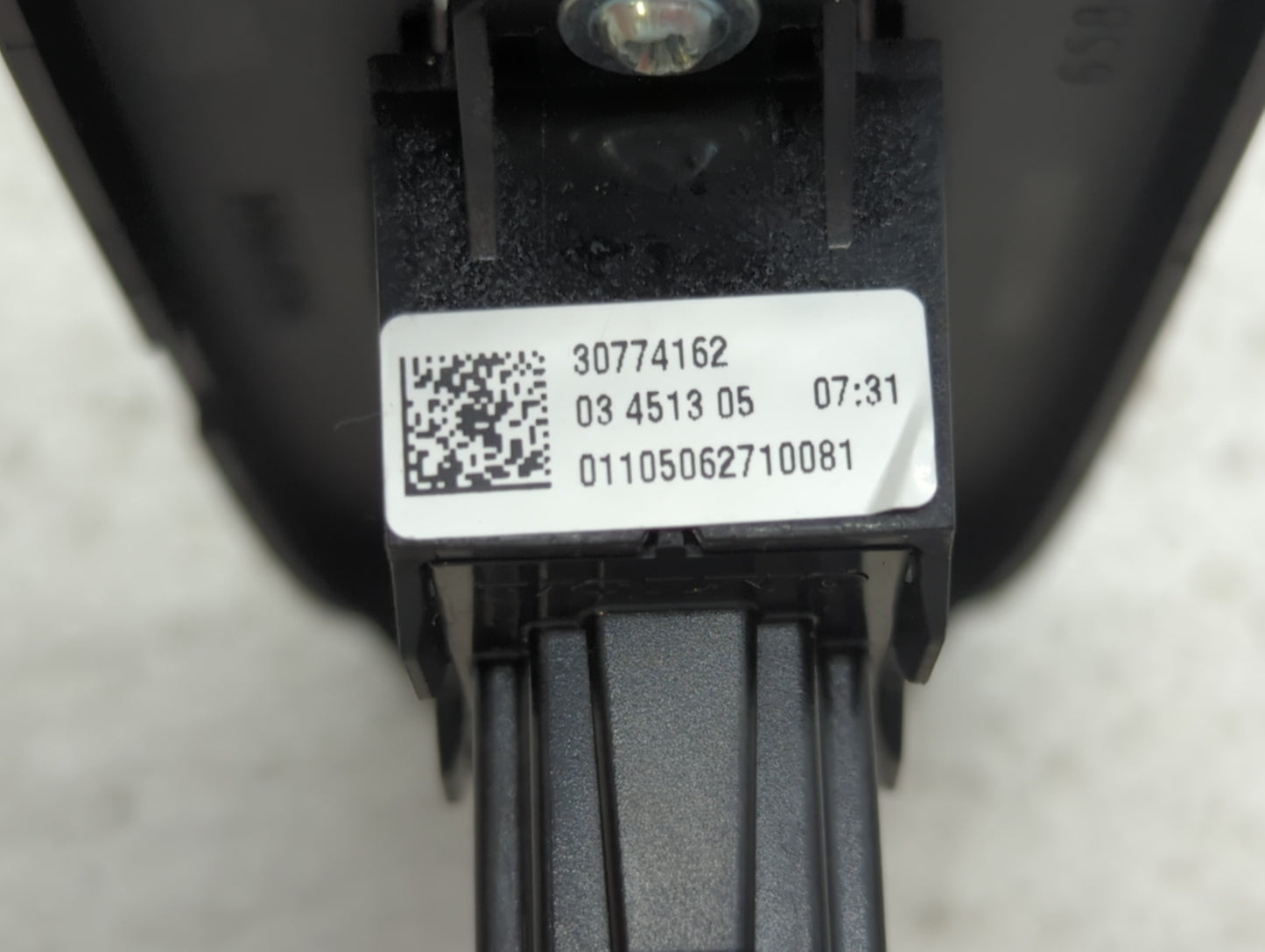 Volvo V40 Passenger Right Power Window Switch 30774162 - Oemusedautoparts1.com