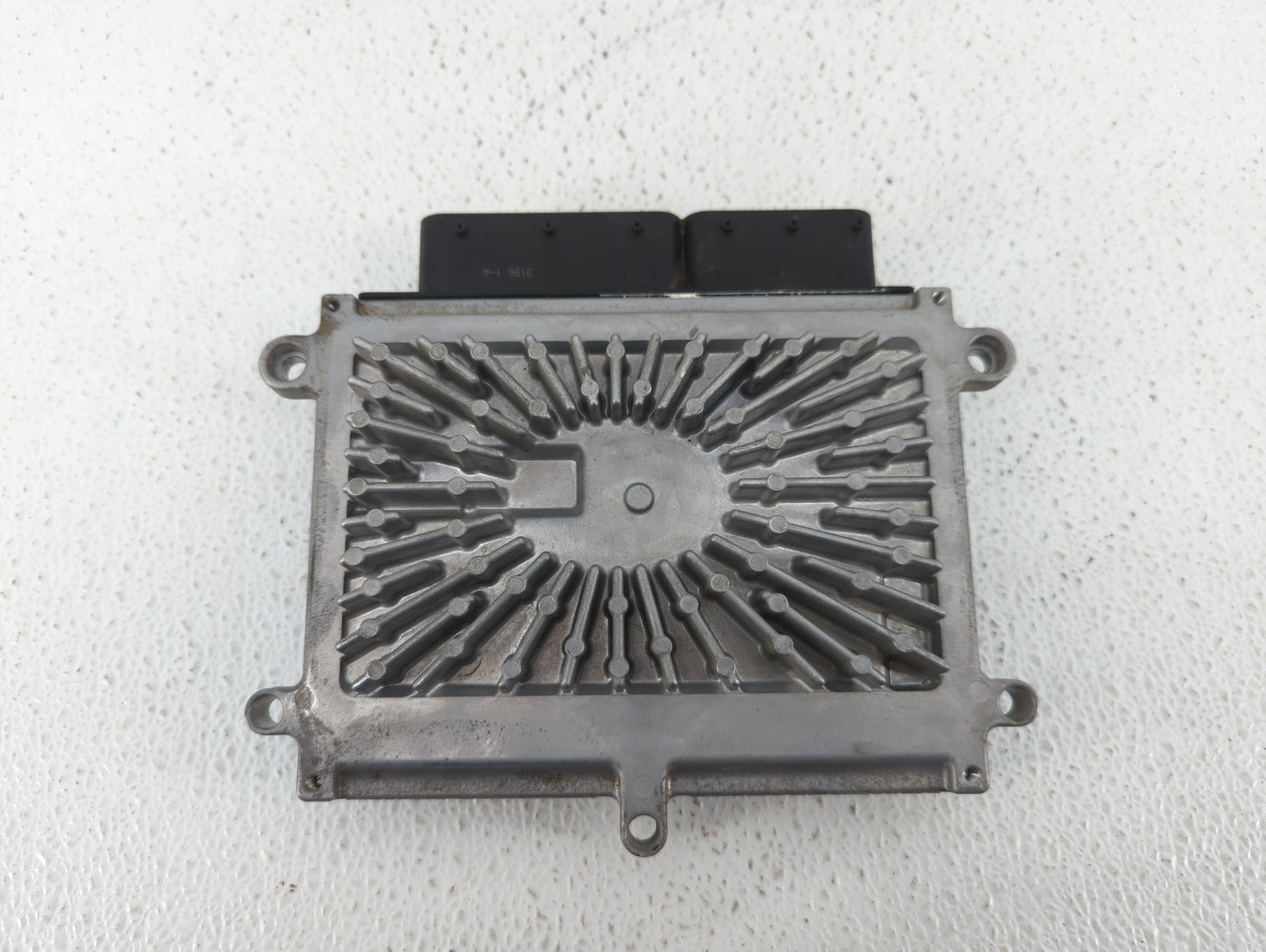 2007 Volvo V40 PCM Engine Control Computer ECU ECM PCU OEM P/N:279700-9290 P30729800 Fits Fits 2008 2009 2010 OEM Used Auto 