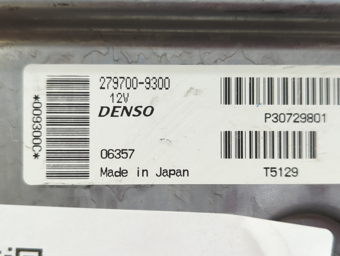 2007 Volvo V40 PCM Engine Control Computer ECU ECM PCU OEM P/N:279700-9300 Fits Fits 2006 2008 2009 2010 2011 2012 2013 OEM 