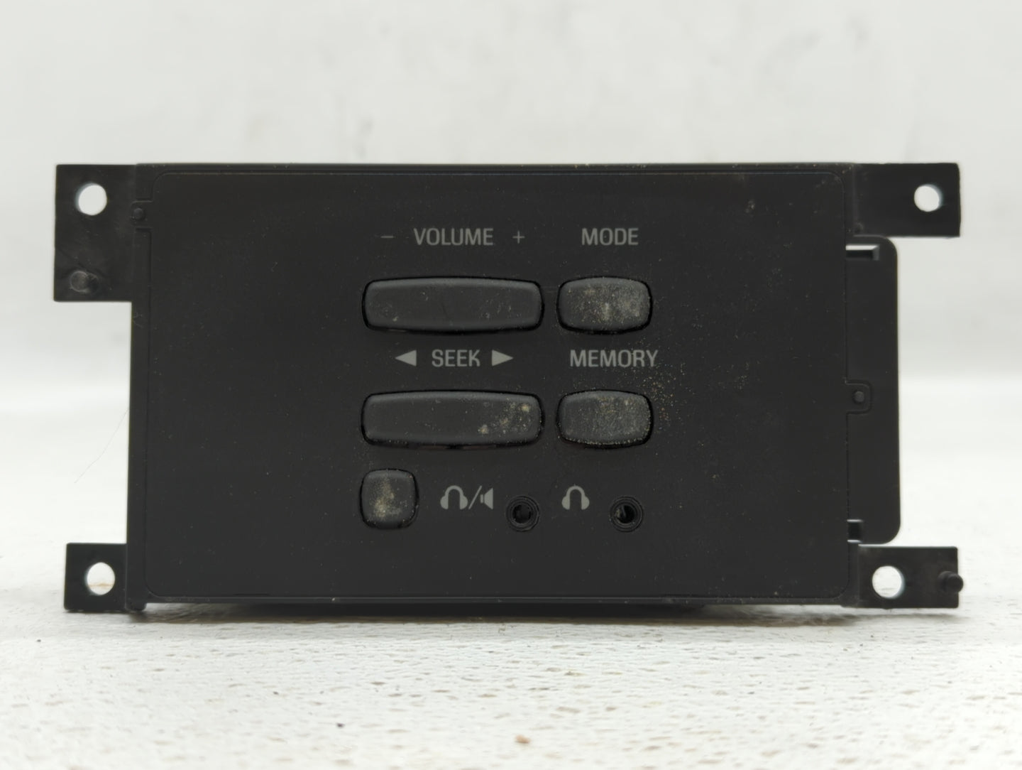 2007 Volvo V40 Radio AM FM Cd Player Receiver Replacement P/N:6L14-19A164-BA Fits Fits 2008 2009 2010 2011 2012 2013 OEM Use
