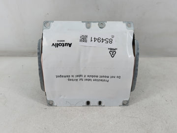 2007 Volvo V40 Air Bag Passenger Right Dashboard OEM P/N:G2808061640541 30615716 Fits Fits 2004 2005 2006 OEM Used Auto Part