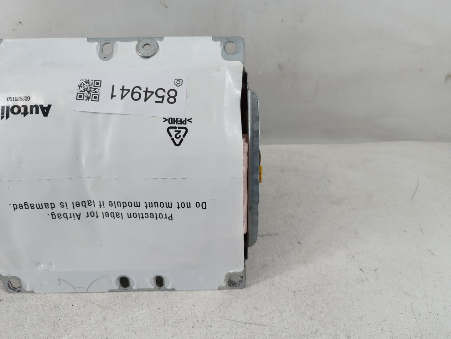2007 Volvo V40 Air Bag Passenger Right Dashboard OEM P/N:G2808061640541 30615716 Fits Fits 2004 2005 2006 OEM Used Auto Part