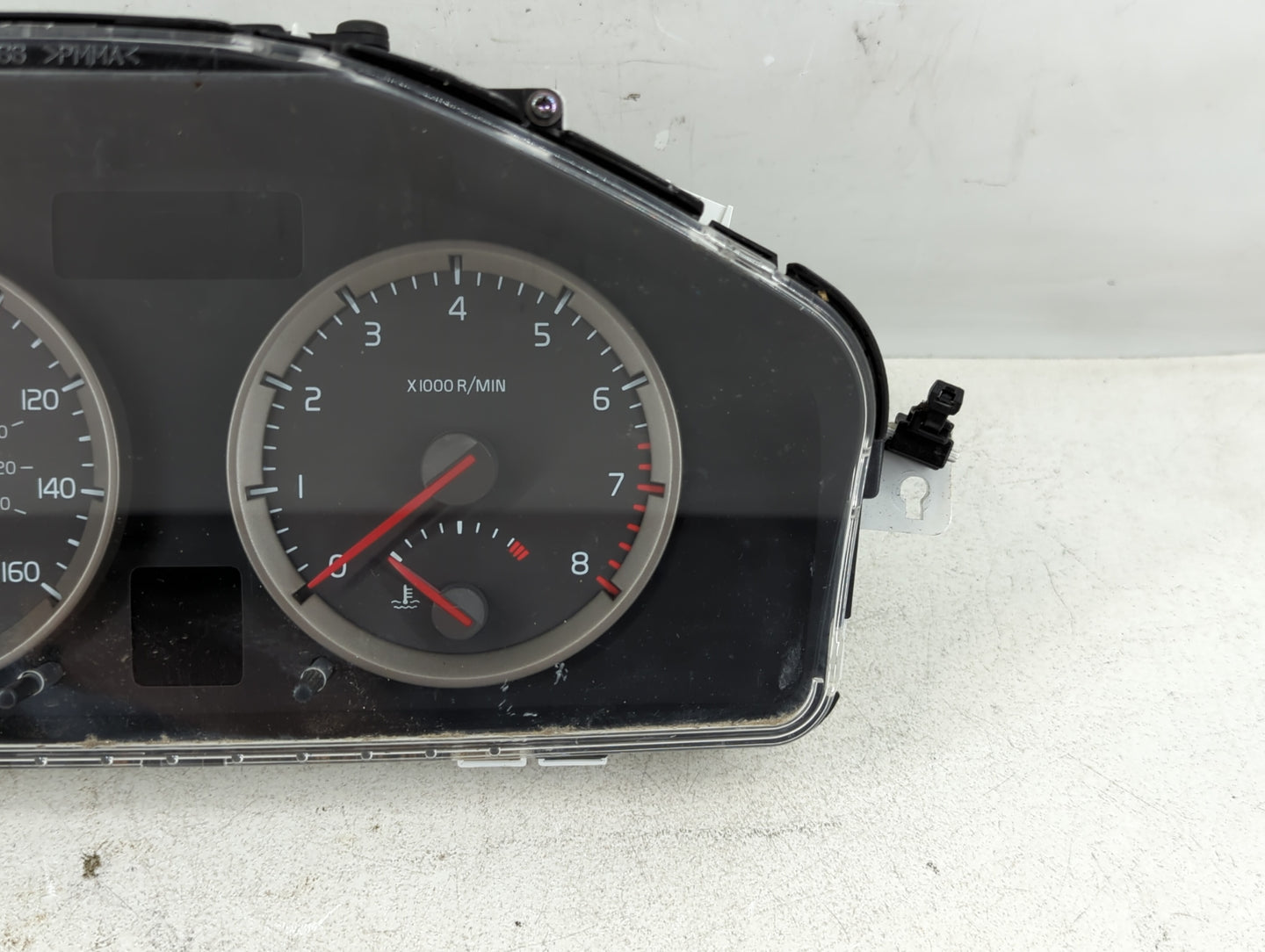 2007 Volvo V40 Instrument Cluster Speedometer Gauges Fits Fits 2004 2005 2006 OEM Used Auto Parts - Oemusedautoparts1.com