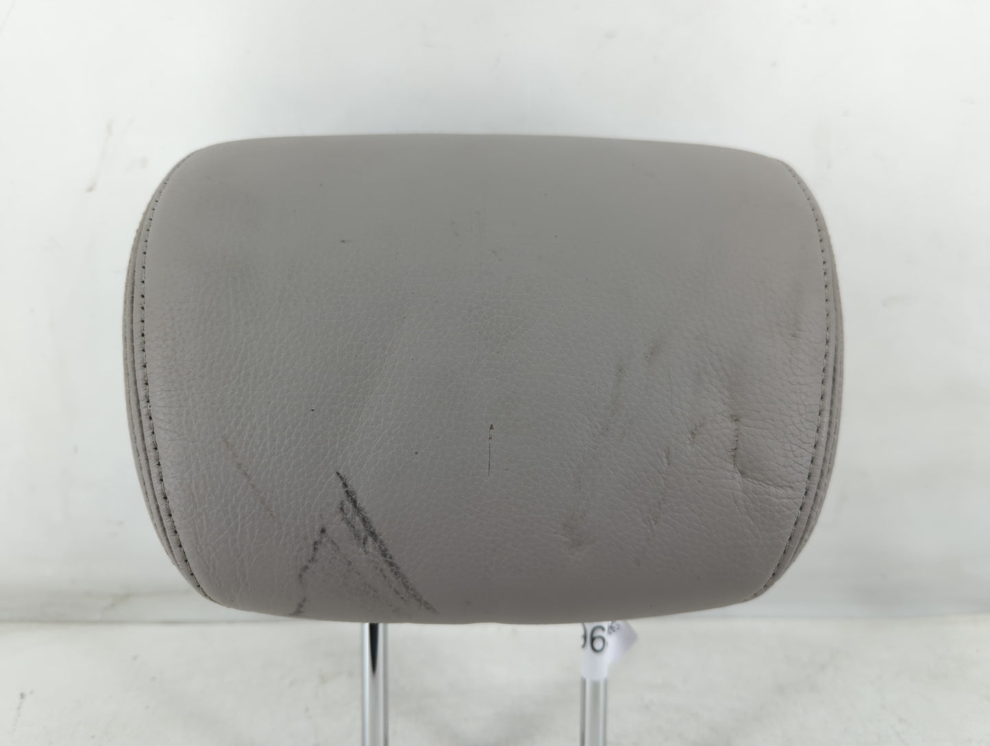 2004 Volvo V40 Headrest Head Rest Rear Center Seat Fits Fits 2005 2006 2007 2008 2009 2010 2011 OEM Used Auto Parts - Oemuse