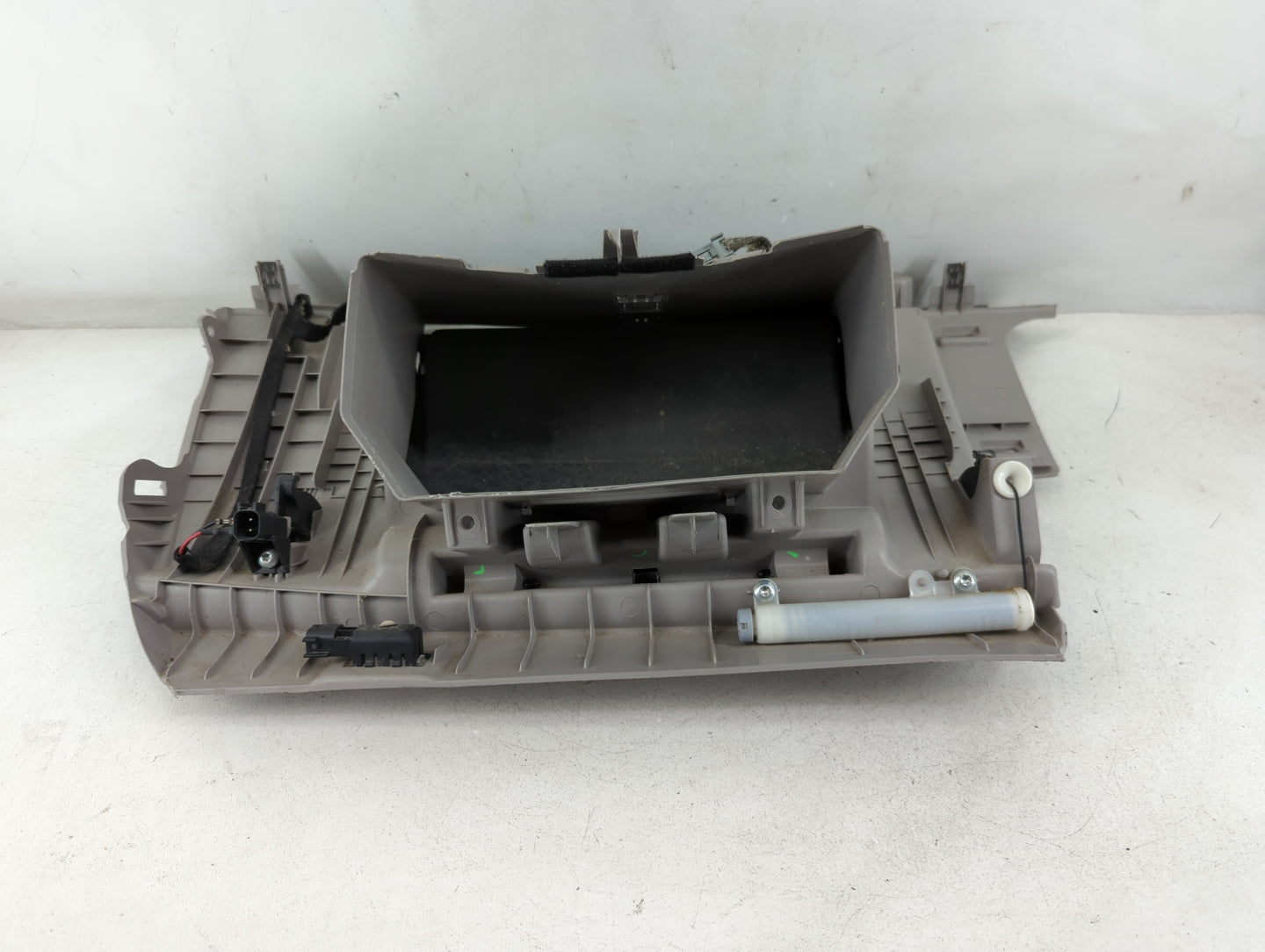 2007 Volvo V40 Passenger Glove Box Door Storage Compartment - Oemusedautoparts1.com