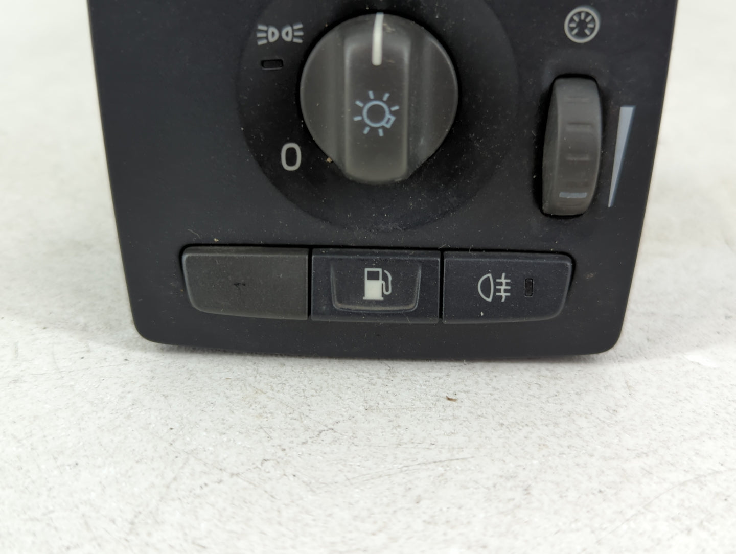 2007 Volvo V40 Headlight Head Light Switch Lamp Control - Oemusedautoparts1.com
