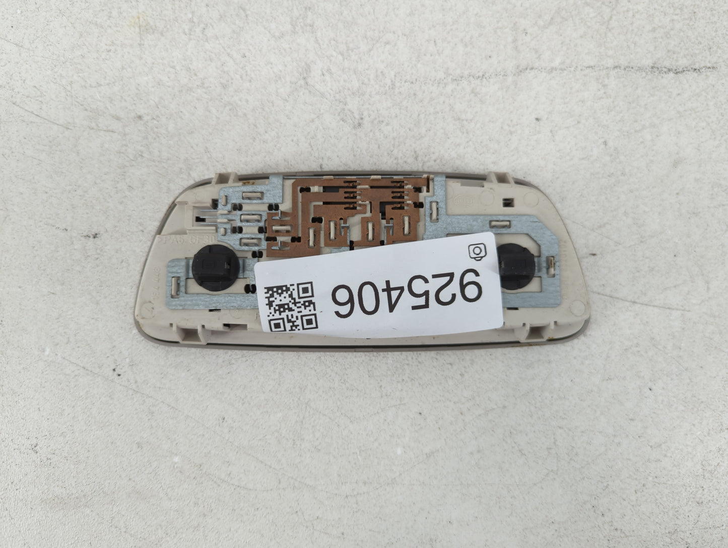2007 Volvo V40 Overhead Roof Console - Oemusedautoparts1.com