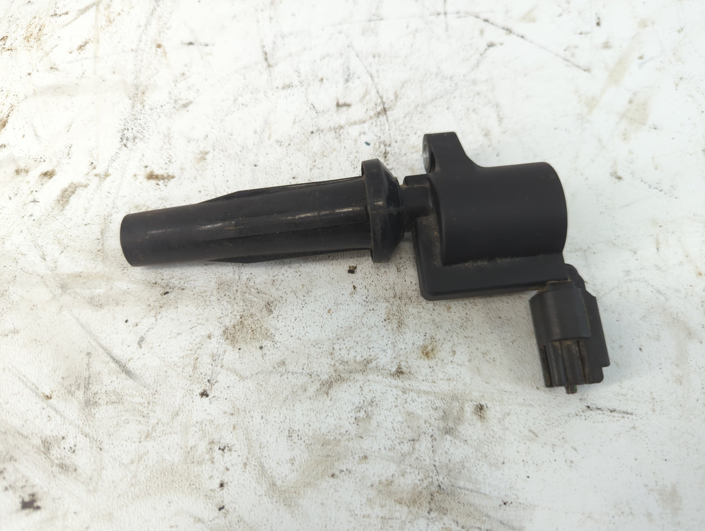 2007 Volvo V50 Ignition Coil Igniter Pack - Oemusedautoparts1.com