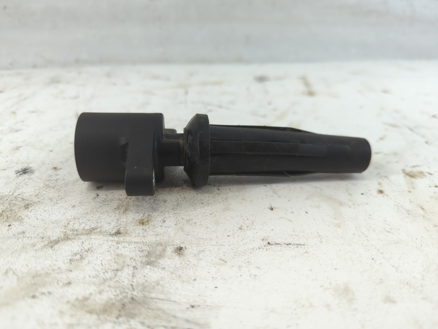 2007 Volvo V50 Ignition Coil Igniter Pack - Oemusedautoparts1.com