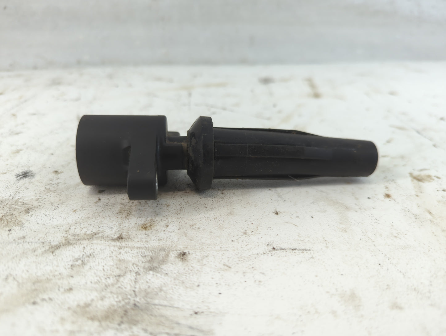 2007 Volvo V50 Ignition Coil Igniter Pack - Oemusedautoparts1.com
