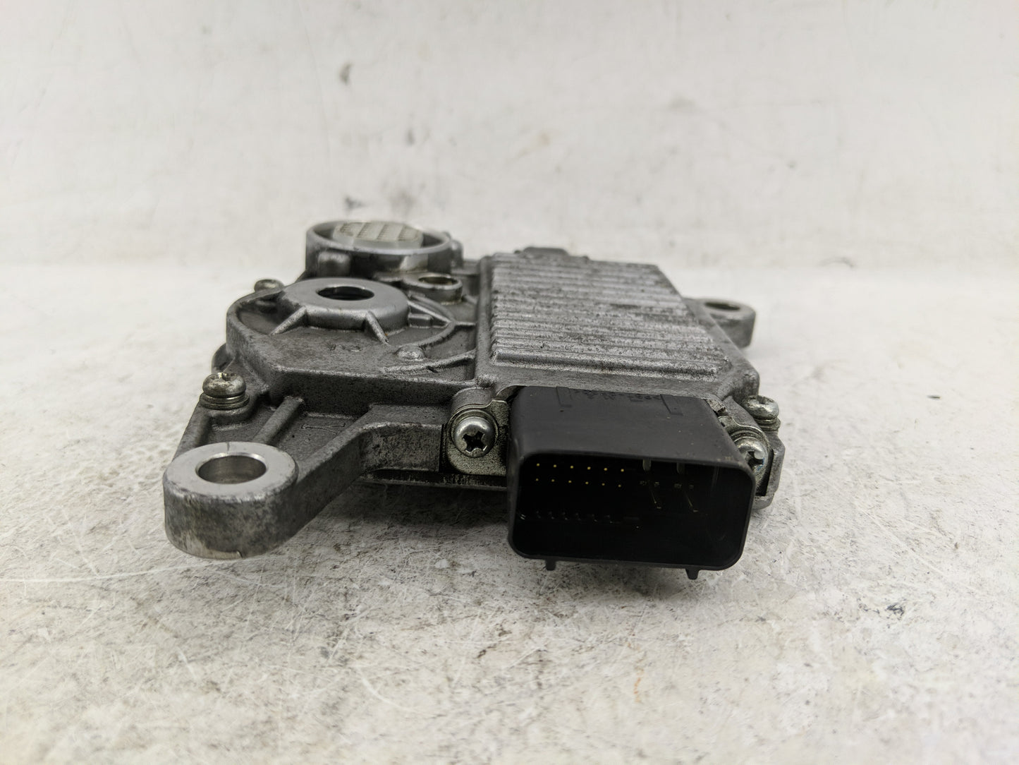 2008-2010 Volvo V70 Chassis Control Module Ccm Bcm Body Control 30735596 - Oemusedautoparts1.com