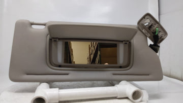 2007 Volvo V70 Sun Visor Shade Replacement Passenger Right Mirror Fits OEM Used Auto Parts - Oemusedautoparts1.com