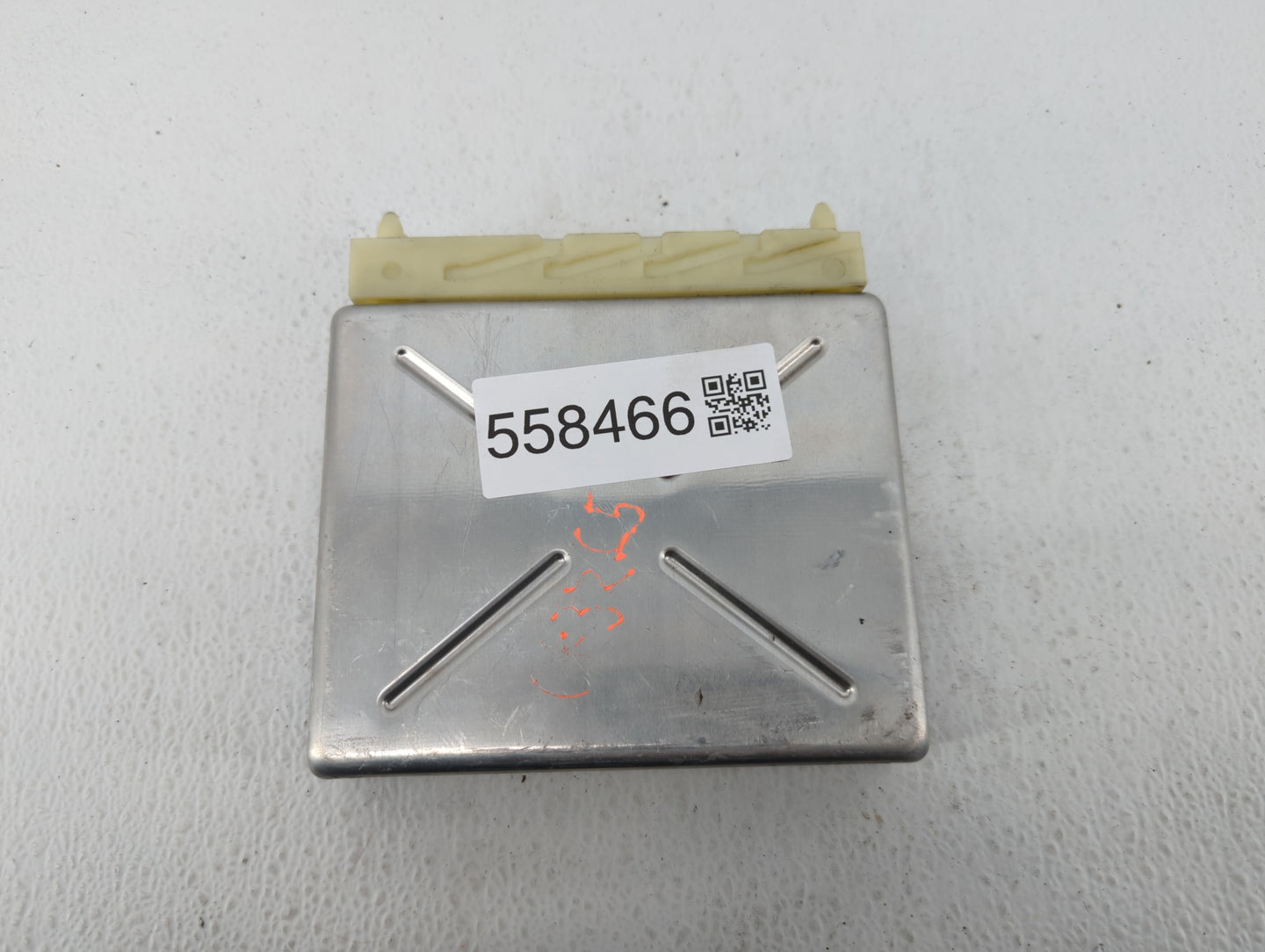 2005-2007 Volvo V70 PCM Engine Control Computer ECU ECM PCU OEM P/N:P30735493CA Fits Fits 2005 2006 2007 OEM Used Auto Parts