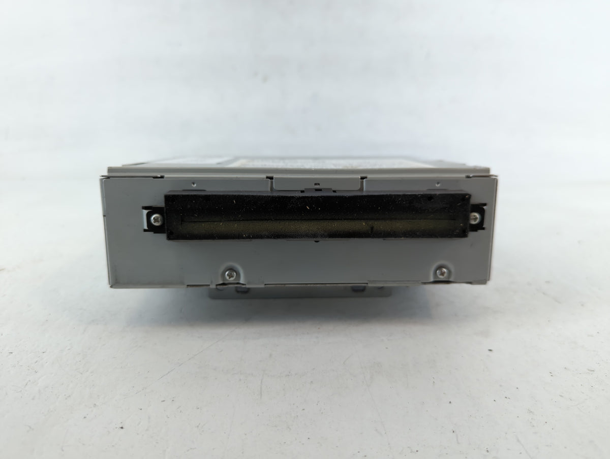 Volvo V70 Am Fm Cd Player Radio Receiver 738018 - Oemusedautoparts1.com