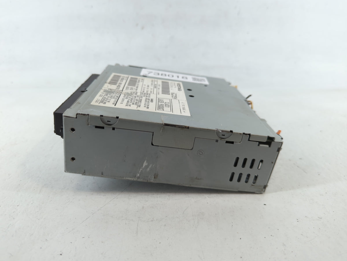 Volvo V70 Am Fm Cd Player Radio Receiver 738018 - Oemusedautoparts1.com