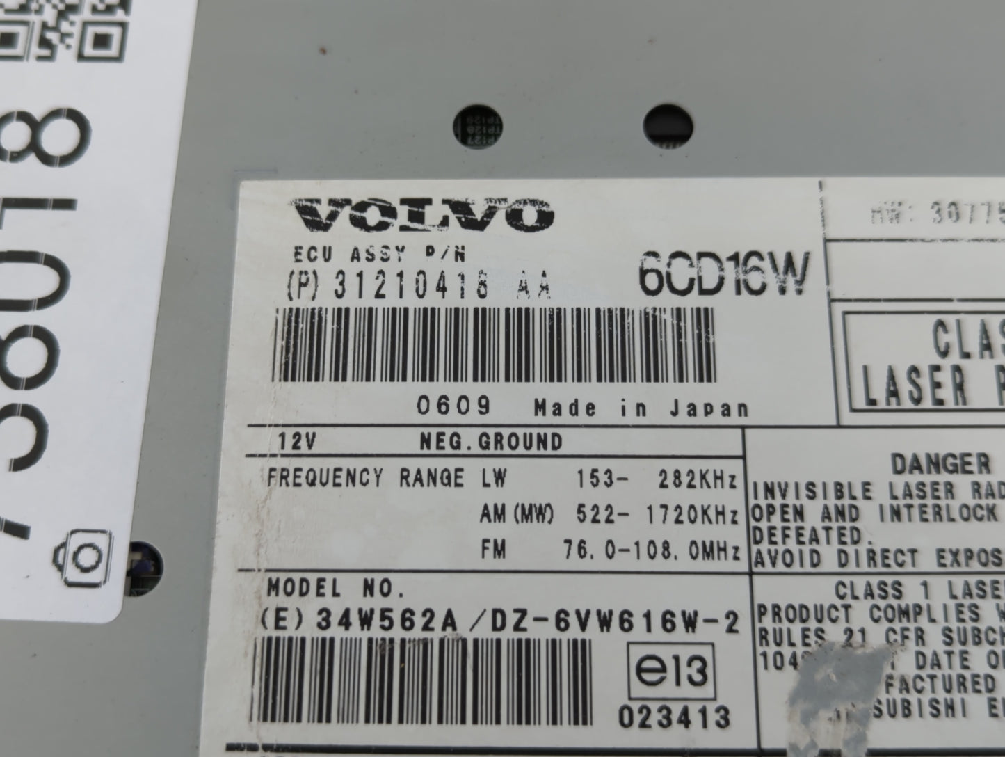 Volvo V70 Am Fm Cd Player Radio Receiver - Oemusedautoparts1.com