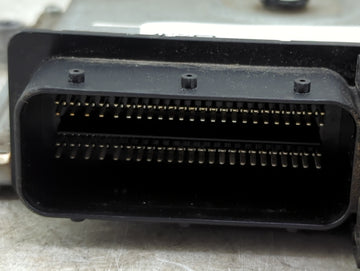 2007 Volvo Volvo 80 Series PCM Engine Control Computer ECU ECM PCU OEM P/N:30646931 AB 279700-9170 Fits OEM Used Auto Parts