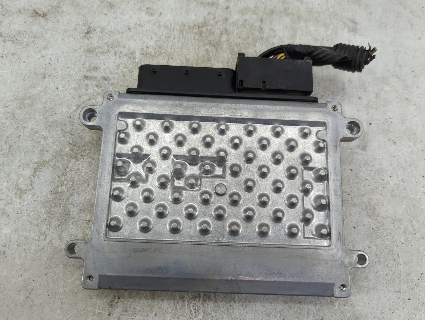 2007 Volvo Volvo 80 Series PCM Engine Control Computer ECU ECM PCU OEM P/N:30646931 AB 279700-9170 Fits OEM Used Auto Parts 