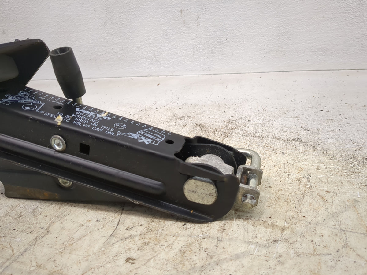 2007 Volvo Xc70 Spare Scissor Car Jack - Oemusedautoparts1.com