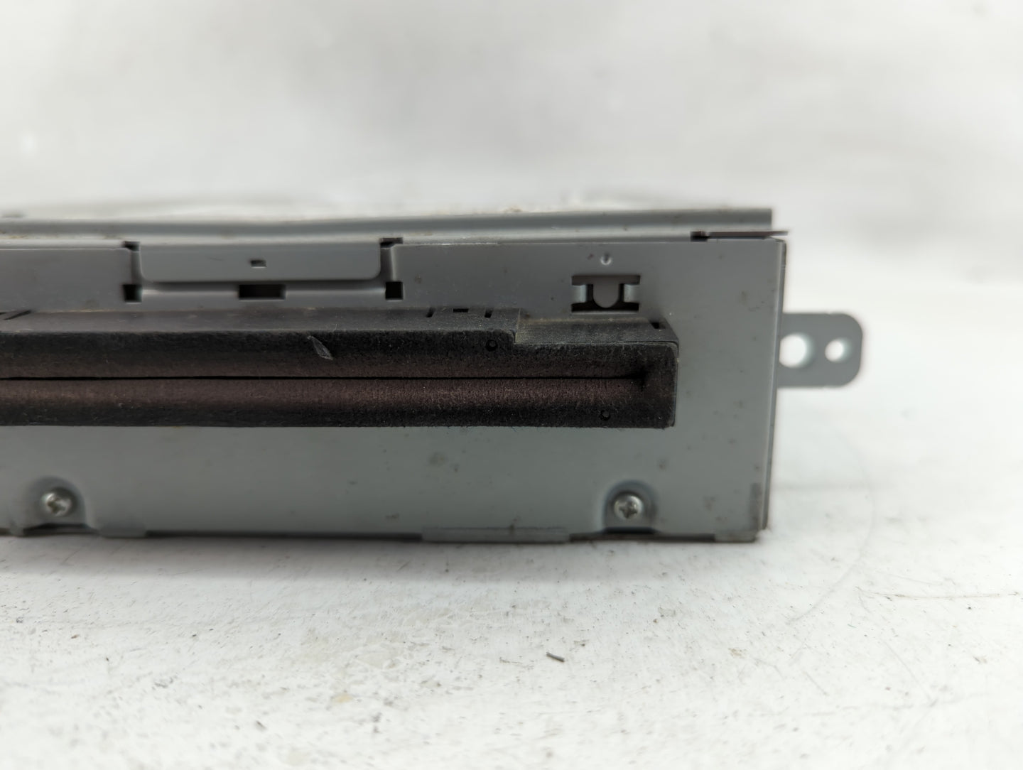 2007-2009 Volvo Xc90 Radio AM FM Cd Player Receiver Replacement P/N:30775676 AB Fits Fits 2007 2008 2009 OEM Used Auto Parts