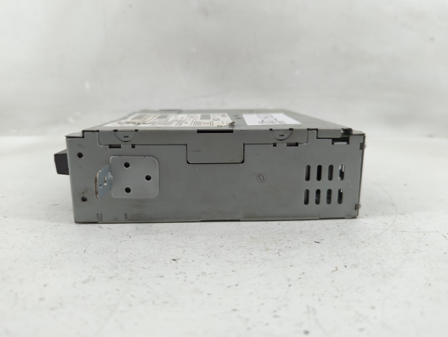 2007-2009 Volvo Xc90 Radio AM FM Cd Player Receiver Replacement P/N:30775676 AB Fits Fits 2007 2008 2009 OEM Used Auto Parts