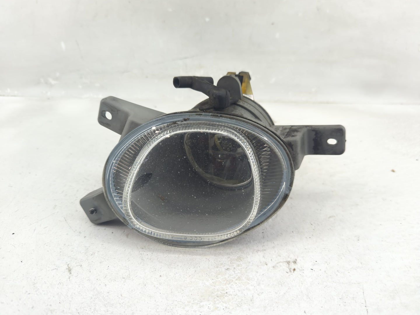 2003-2013 Volvo Xc90 Passenger Right Oem Front Light Lamp - Oemusedautoparts1.com
