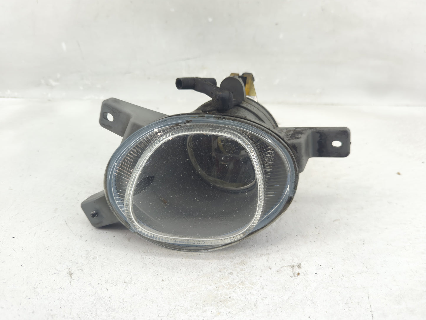 2003-2013 Volvo Xc90 Passenger Right Oem Front Light Lamp - Oemusedautoparts1.com