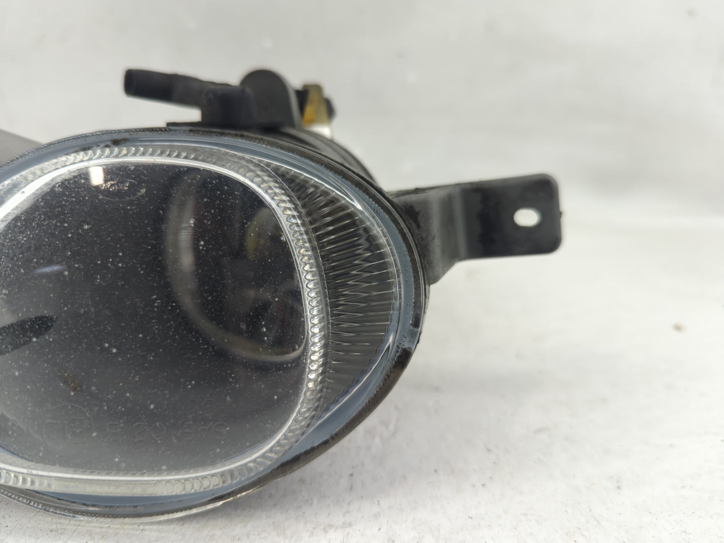 2003-2013 Volvo Xc90 Passenger Right Oem Front Light Lamp - Oemusedautoparts1.com