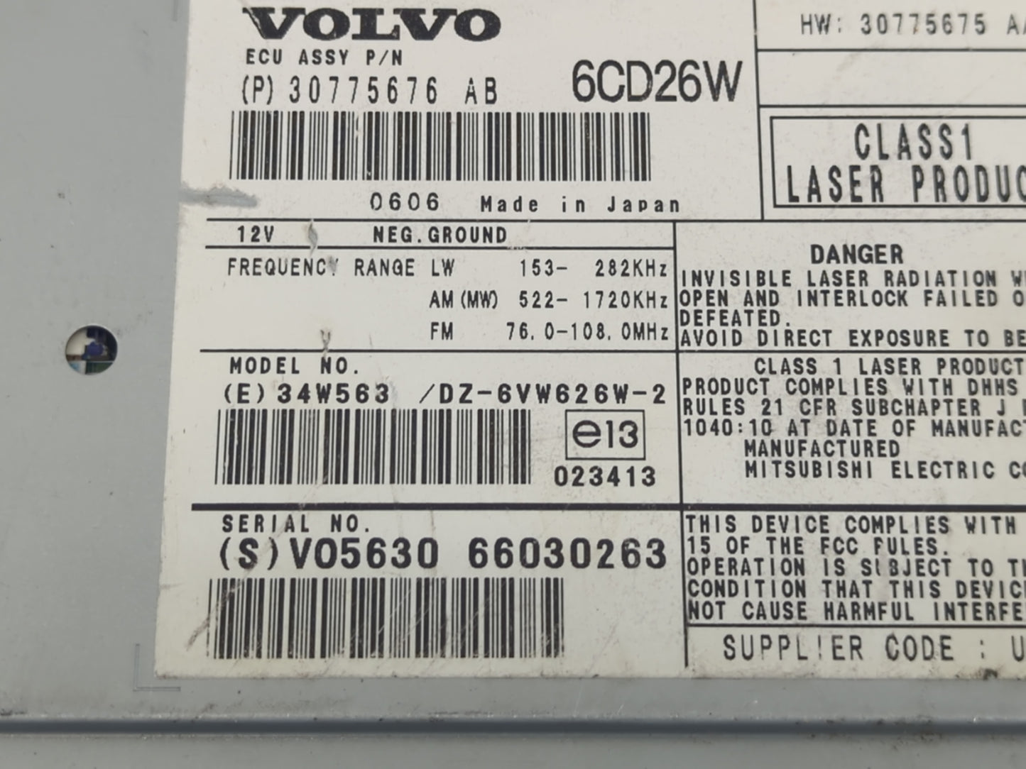 2007-2009 Volvo Xc90 Radio AM FM Cd Player Receiver Replacement P/N:30775676 AB Fits Fits 2007 2008 2009 OEM Used Auto Parts
