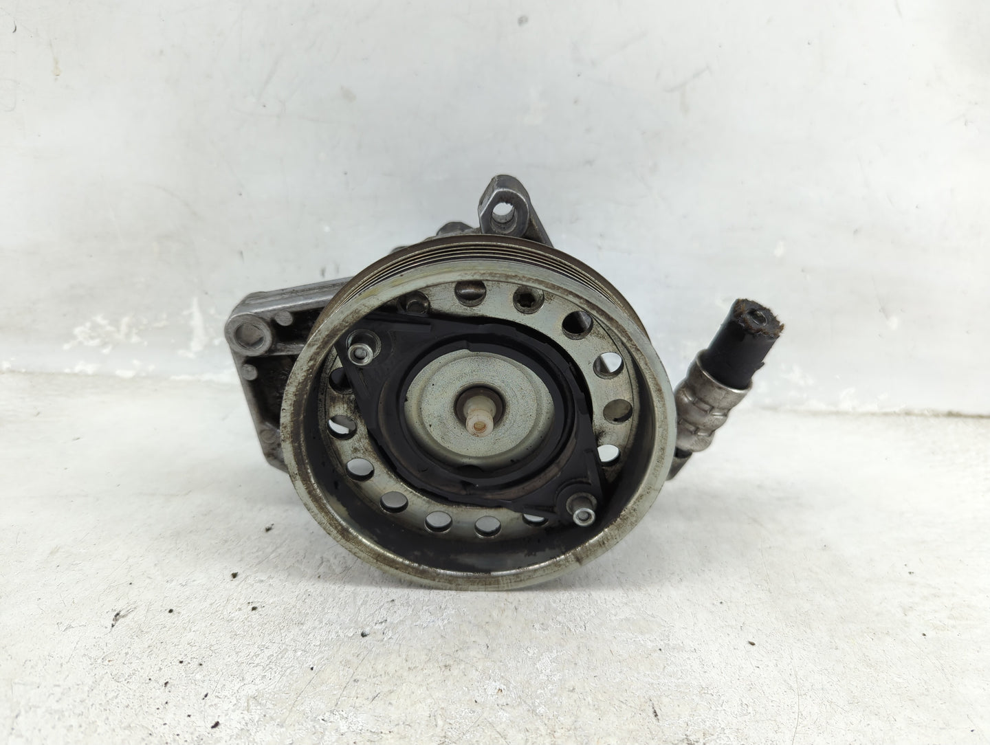 2007-2014 Volvo Xc90 Power Steering Column Pump Oem - Oemusedautoparts1.com