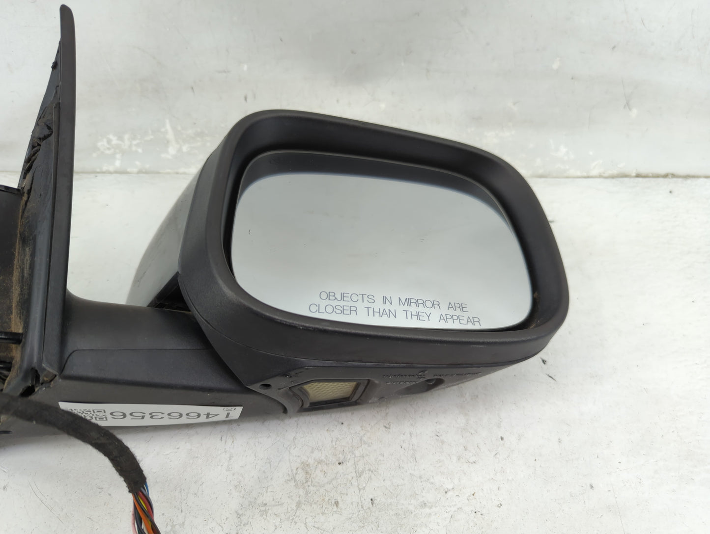 2007 Volvo Xc90 Passenger Side View Mirror - Right Door Mirror OEM Used - Oemusedautoparts1.com