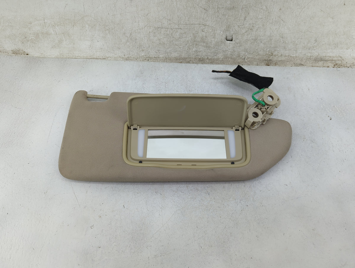 2007-2013 Volvo Xc90 Sun Visor Shade Replacement Passenger Right Mirror Fits Fits 2007 2008 2009 2010 2011 2012 2013 OEM Use