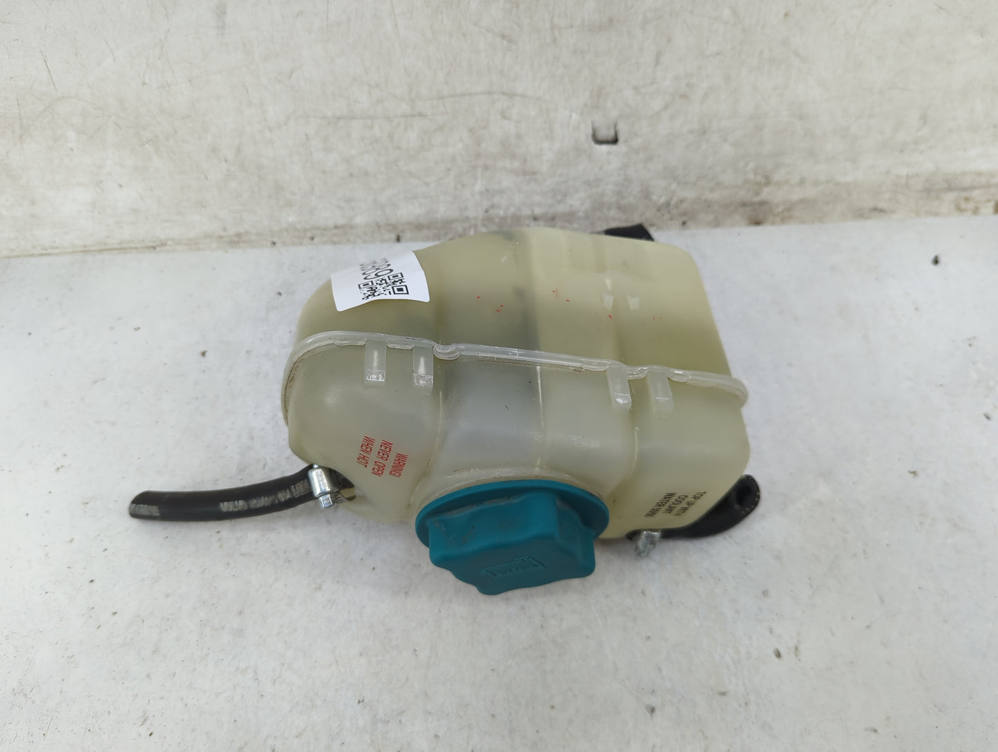 2007 Volvo Xc90 Radiator Coolant Overflow Expansion Tank Bottle 1466989 - Oemusedautoparts1.com