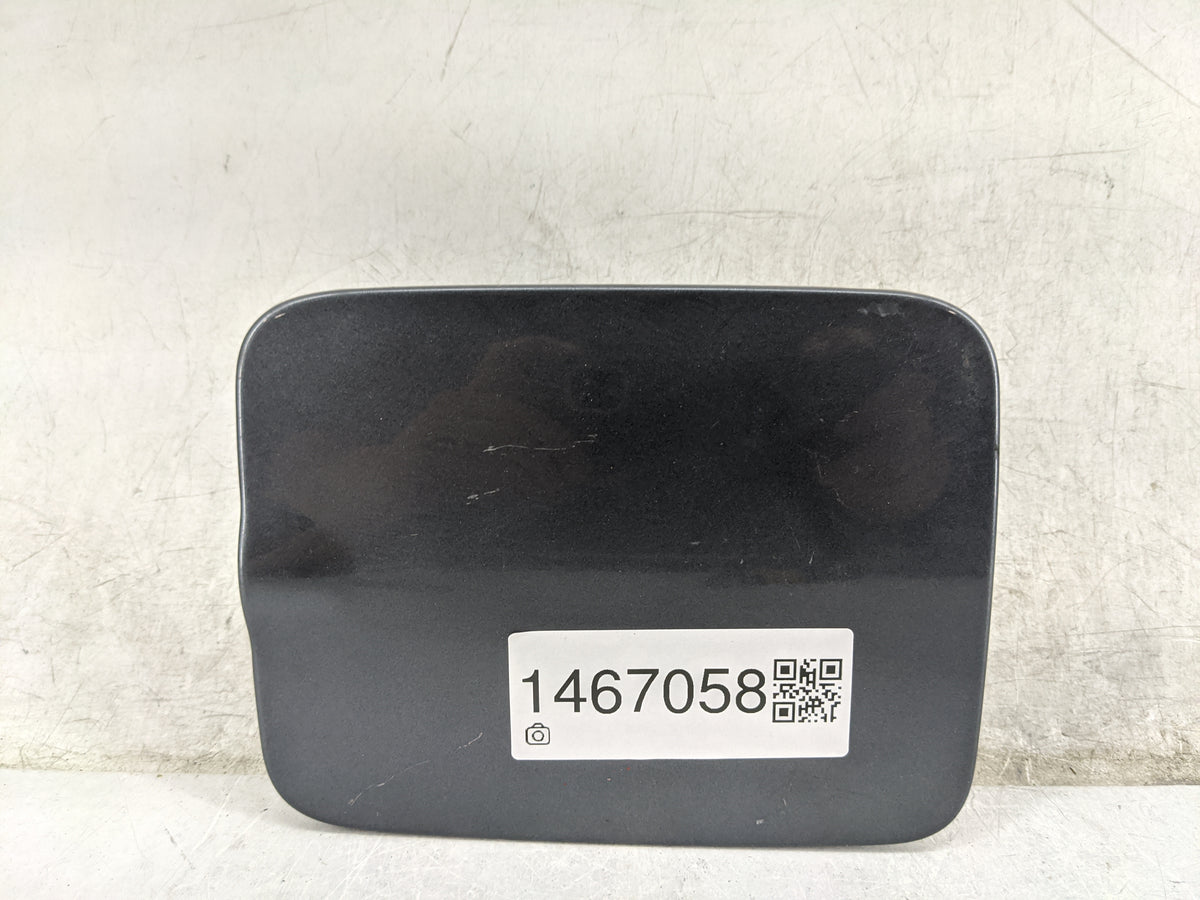 2007 Volvo Xc90 Fuel Tank Door Lid Gas Tank Gray - Oemusedautoparts1.com