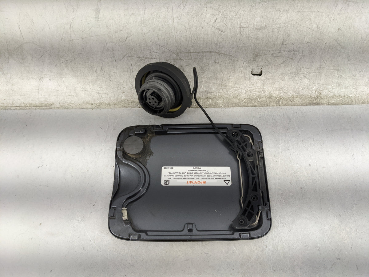 2007 Volvo Xc90 Fuel Tank Door Lid Gas Tank Gray - Oemusedautoparts1.com