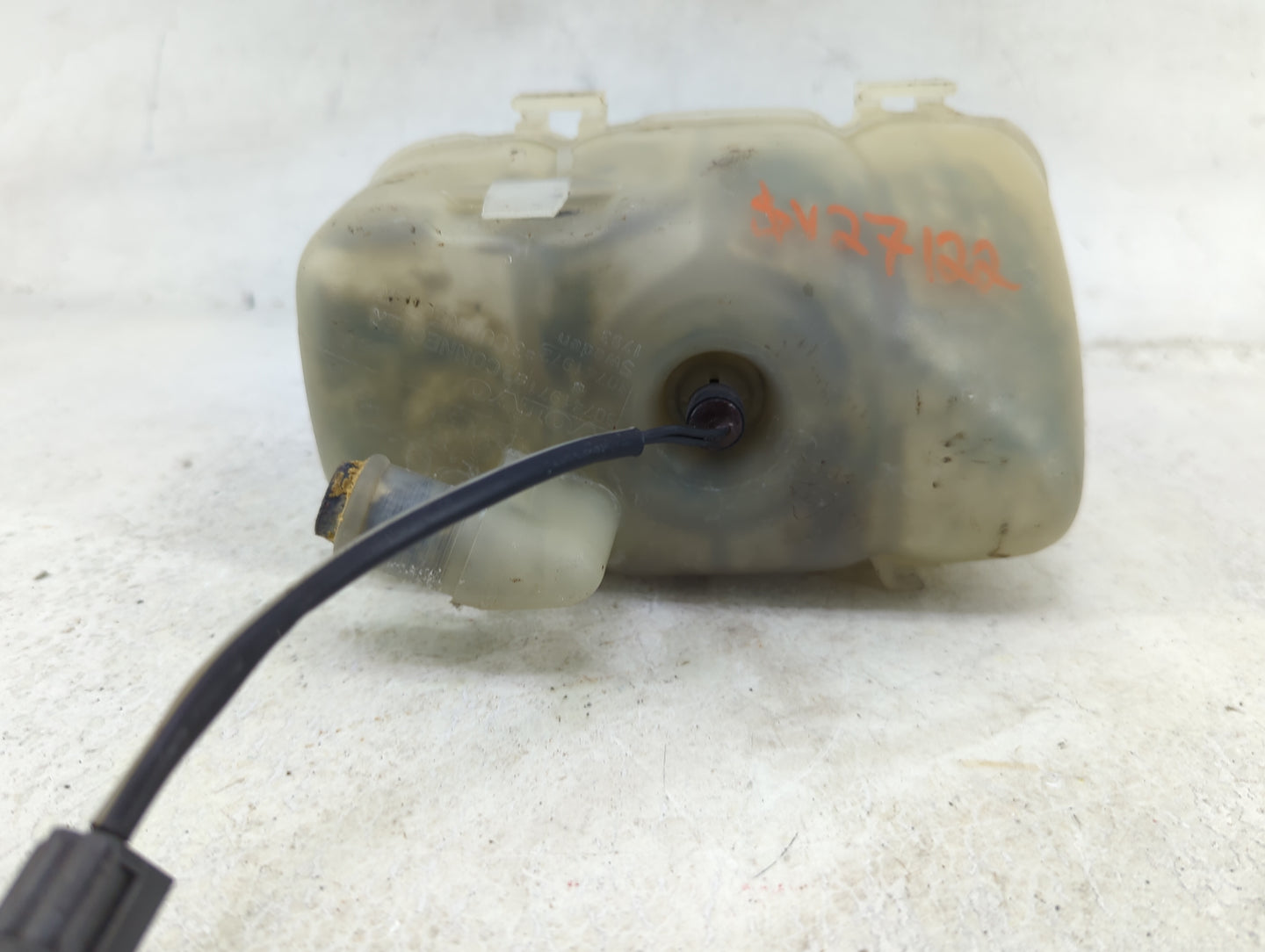 2003-2007 Volvo Xc90 Radiator Coolant Overflow Expansion Tank Bottle 1494219 - Oemusedautoparts1.com