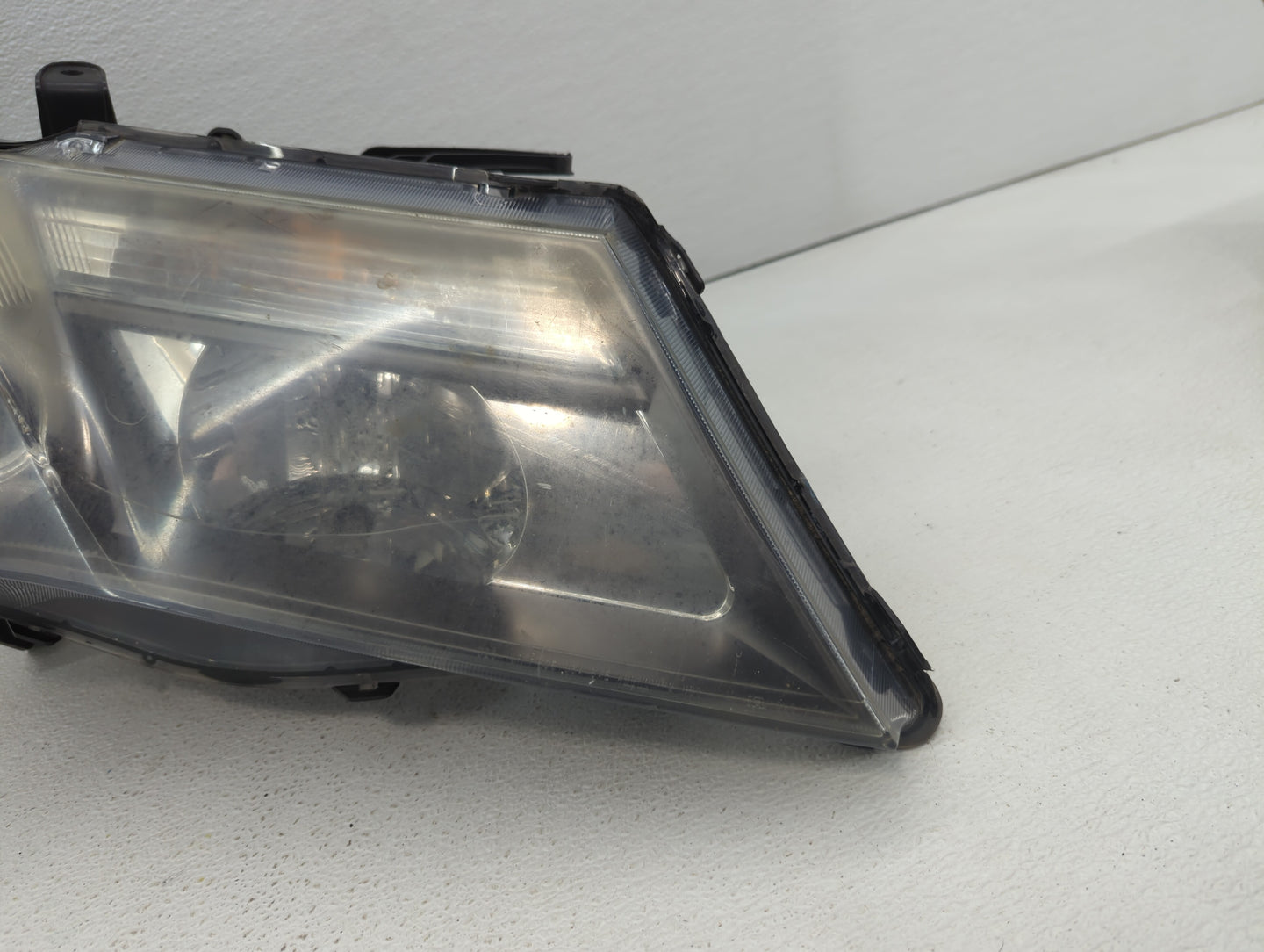 2008 Acura Mdx Tail Light Assembly Passenger Right OEM P/N:949 471 949 470, 2118201164, 211 820 11 64 Fits Fits 2004 2005 20